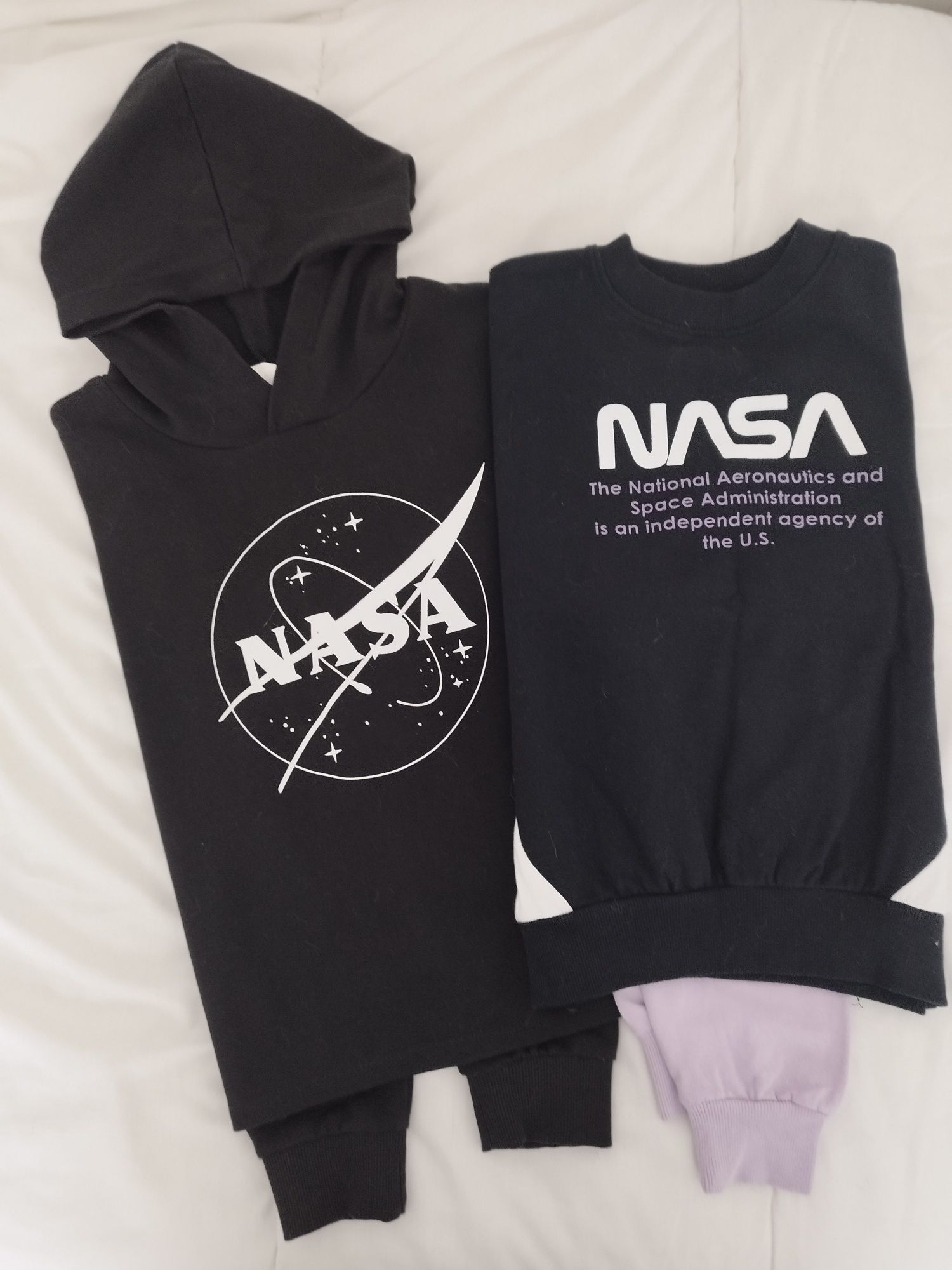 Duas camisolas símbolo NASA Vila do Conde • OLX Portugal