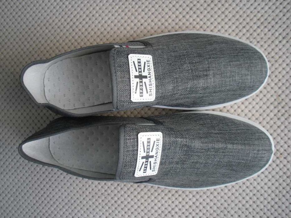 Buty męskie wsuwane 40