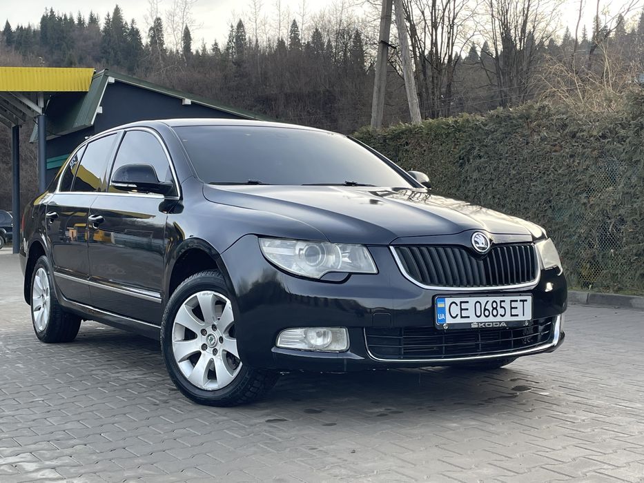 Суперб коробка автомат 2010 рік