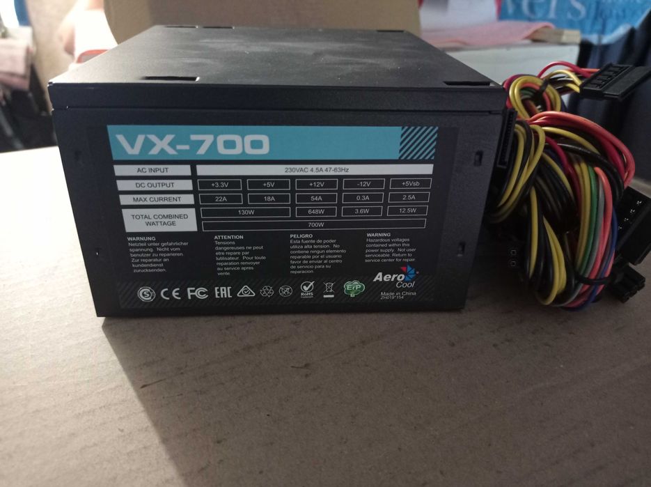 Блок питания для ПК AeroCool VX-700