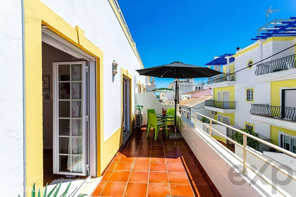 Apartamento com terraço em Cabanas de Tavira, junto à Ria Formosa