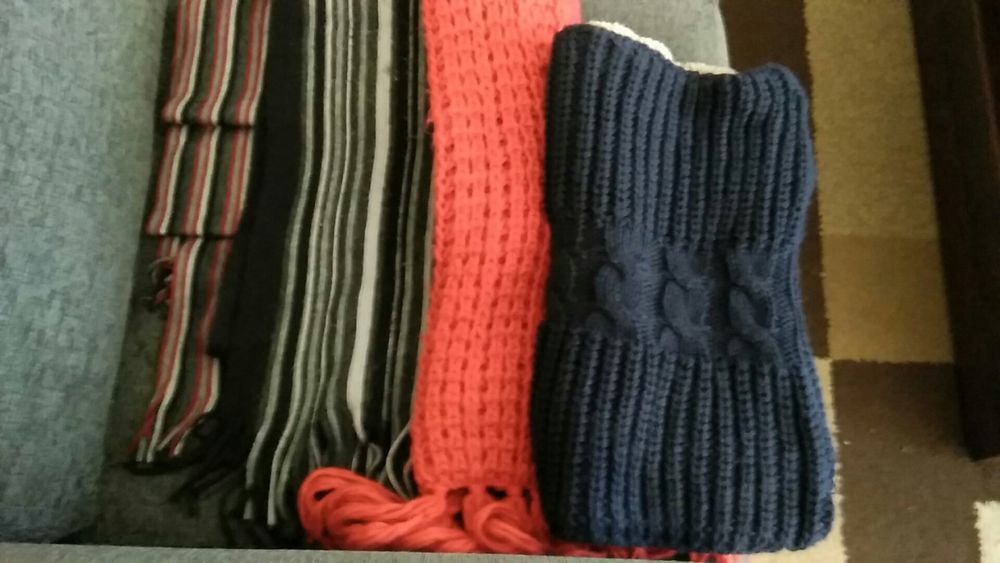 Acessórios homem (gorros, cachecóis, luvas e pulseiras)