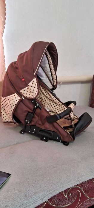 Коляска 2в1 гарний стан!