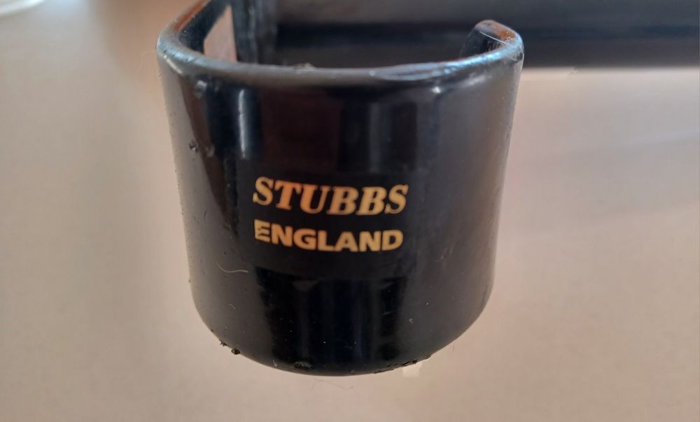 Suporte fixo de Sela tubular marca  STUBBS