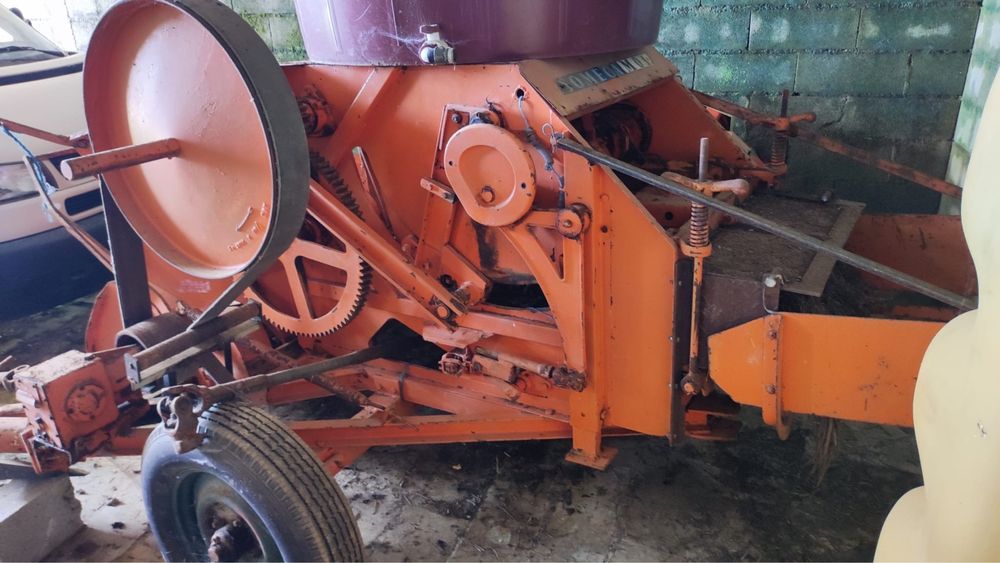 Enfardadeira agrícola - preco negociavel