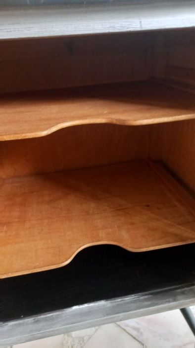 Móvel antigo recuperado