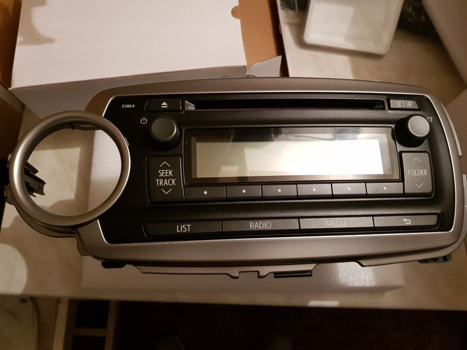Radio Toyota Yaris 2014 orginał