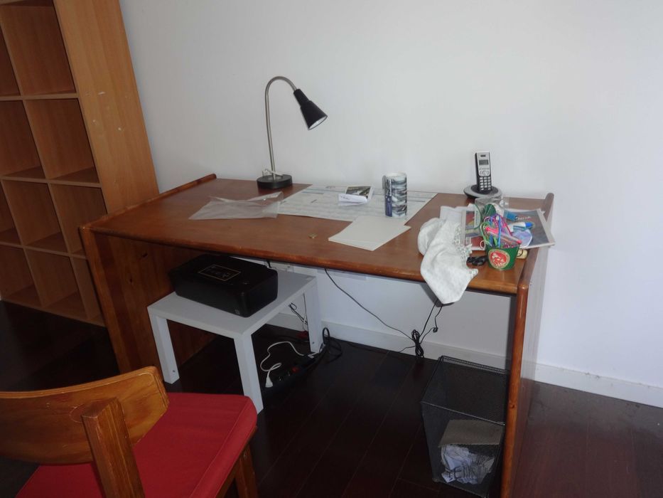 Espetacular secretária