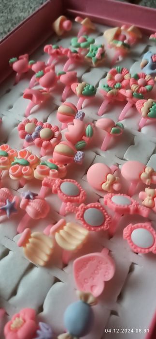 Аксесуари для дівчаток, колечка, перстні, прикраси