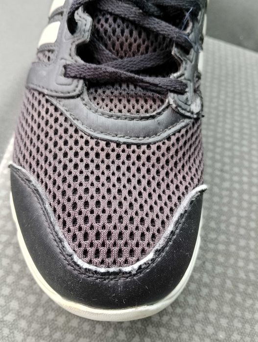 ADIDAS. Buty damskie.