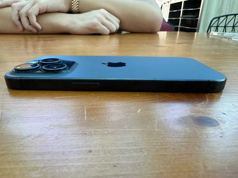Iphone 15 pro 256gb