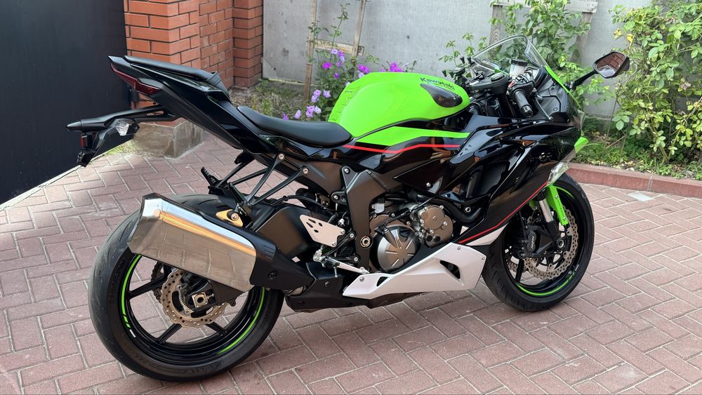 Kawasaki ZX-6 RA 2022 рік Кавасакі