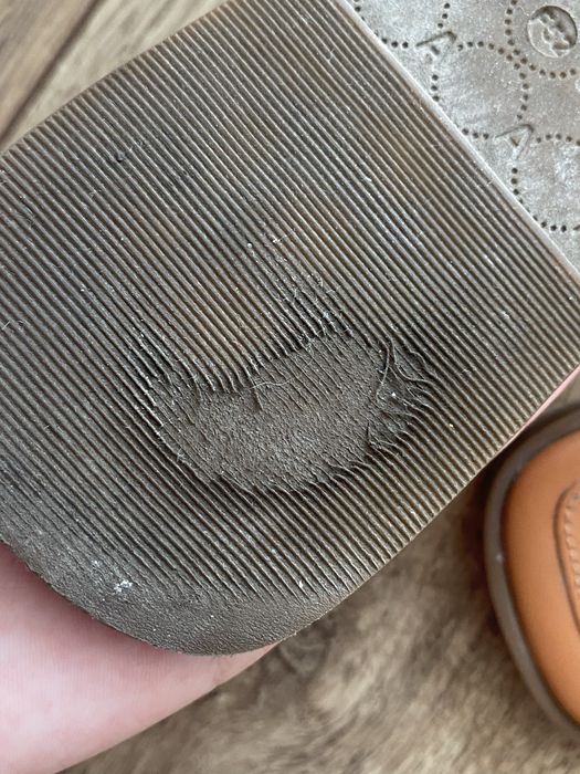 Шльопанці жіночі Arezzo