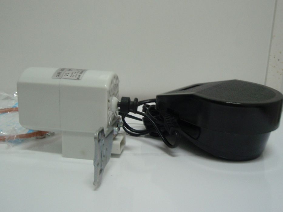 Motor máquina costura doméstica, pedal e correia, Oliva, Singer