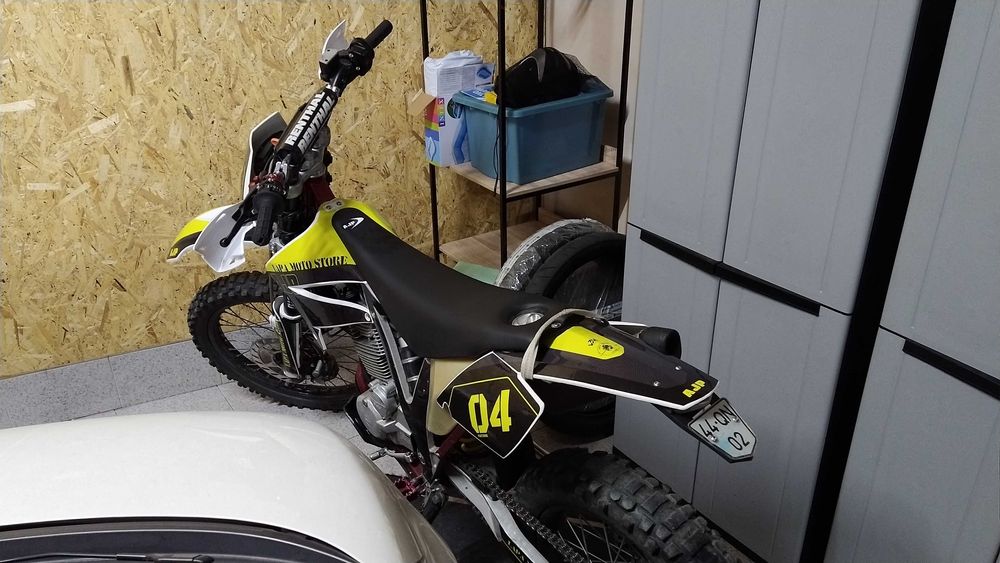 AJP PR4 240 Enduro