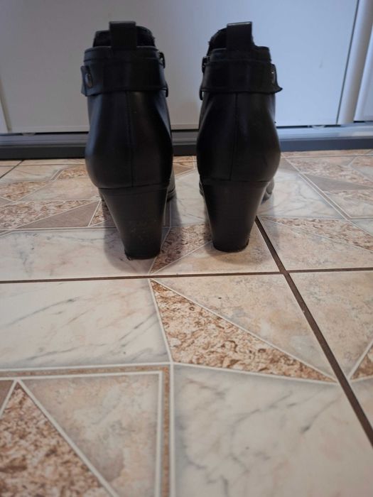 Buty botki ze skóry rozmiar 41