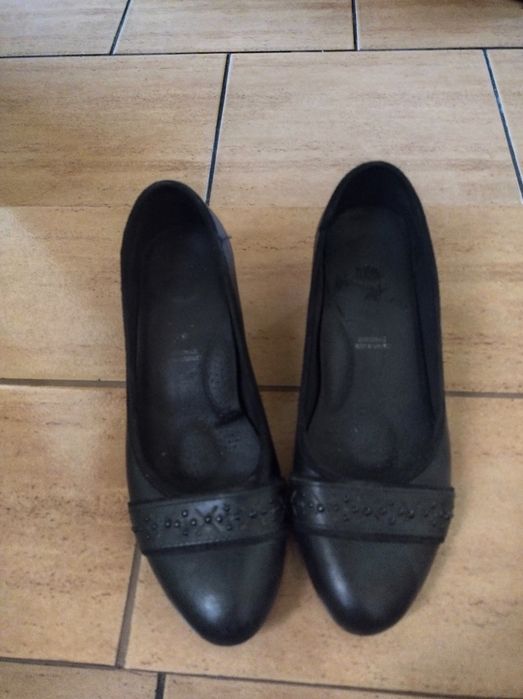 Buty na obcasie rozmiar 40
