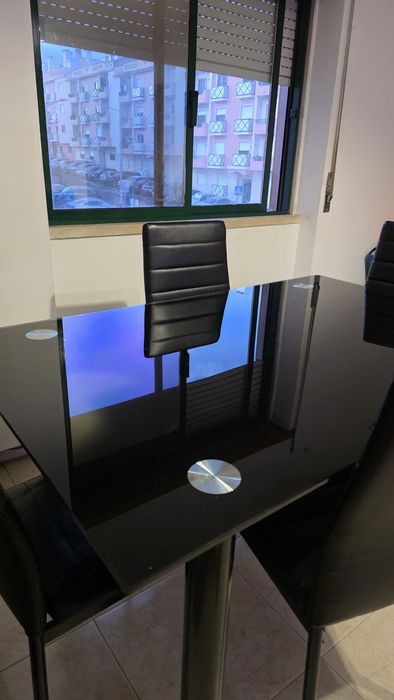 Mesa jantar vidro com 4 cadeiras