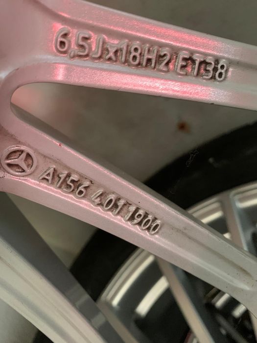 Jantes mercedes com pneus