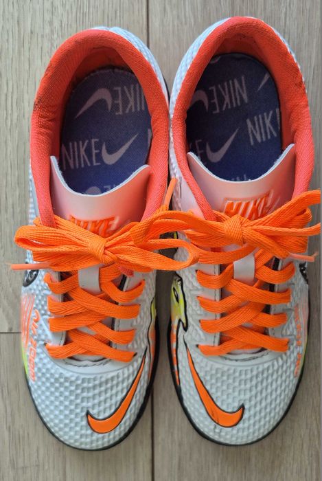 Buty Nike Air zoom Mercurial roz. 35