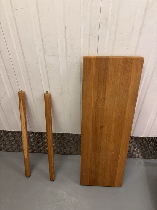 Konsola / biurko Bellbazaar – lite drewno, styl skandynawski