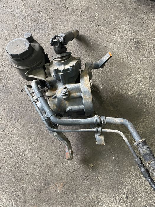 Рульова колонка ГУР LS2 LS3 LS4 рулевая Мерседес лс3 Mercedes 814 817