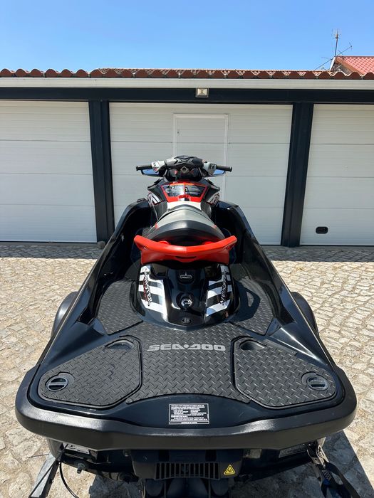 Mota de água Sea-Doo RXT X 260 RS 3 LUGARES