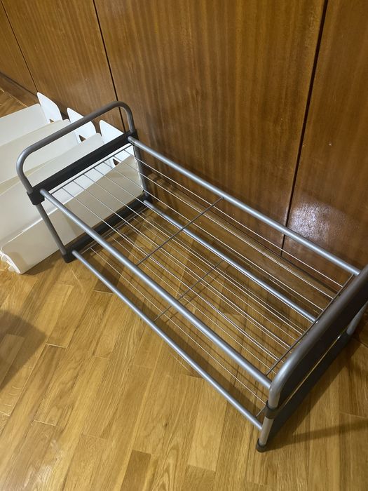 Conjunto de 8 assessorios de arrumação.