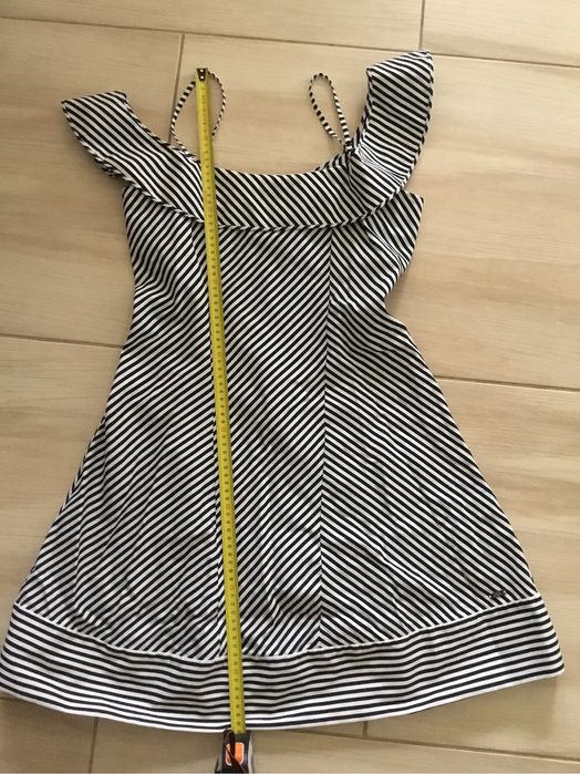 Sukienka Armani r. XS