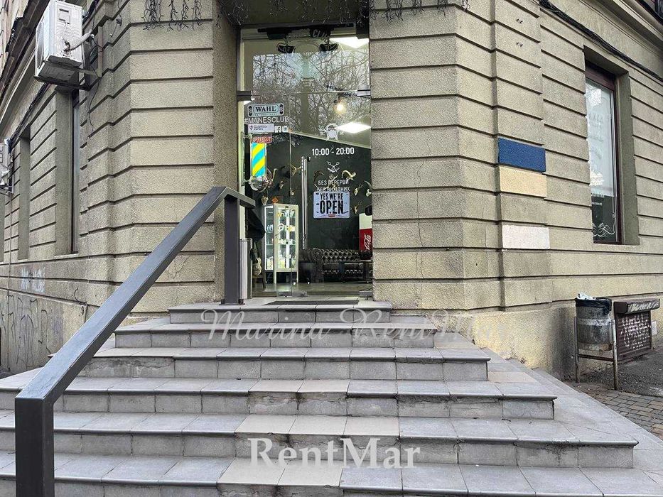 Красивое фасадное помещение ул Жуковского