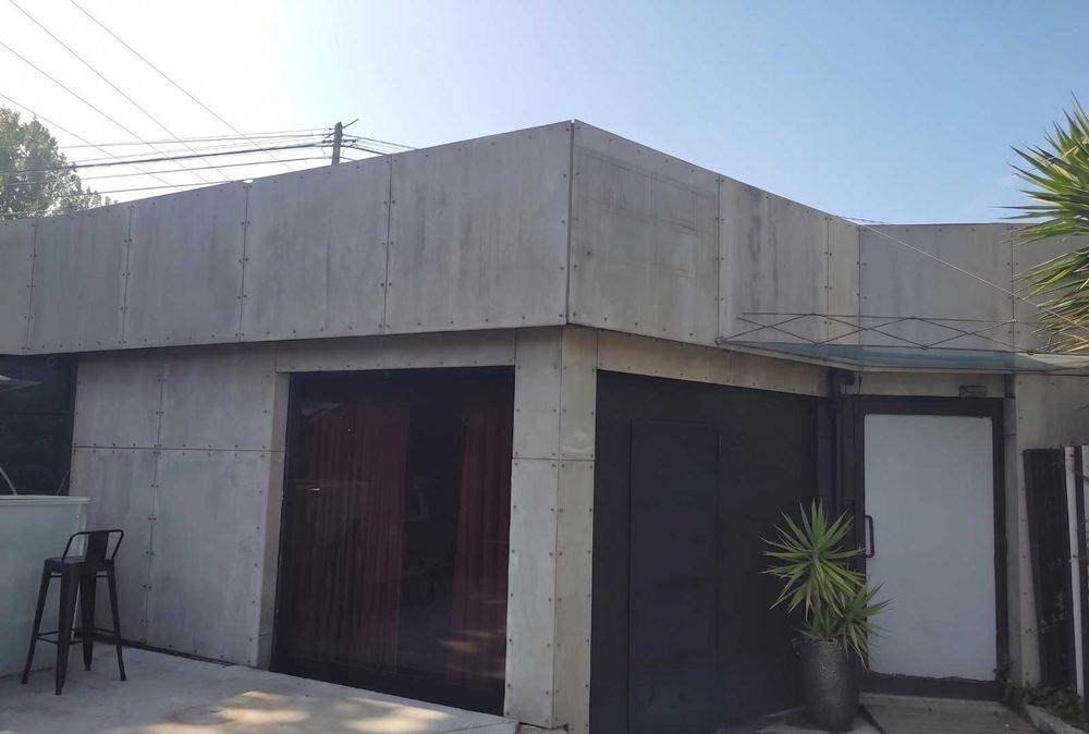 Arrendamento de espaço comercial em Forjães