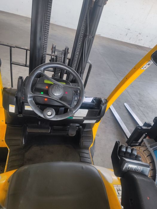 Empilhador Gás HYSTER triplex