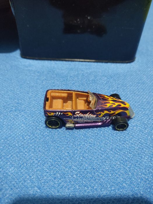 Машинки Hot Wheels колекционные
