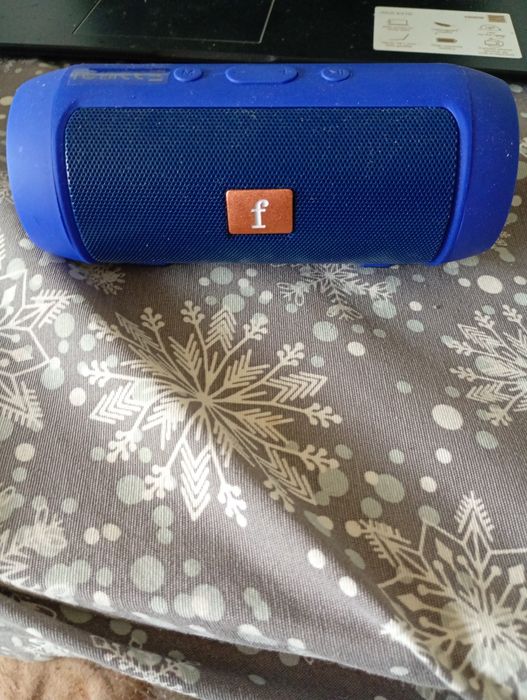 Sprzedam głośnik bluetooth