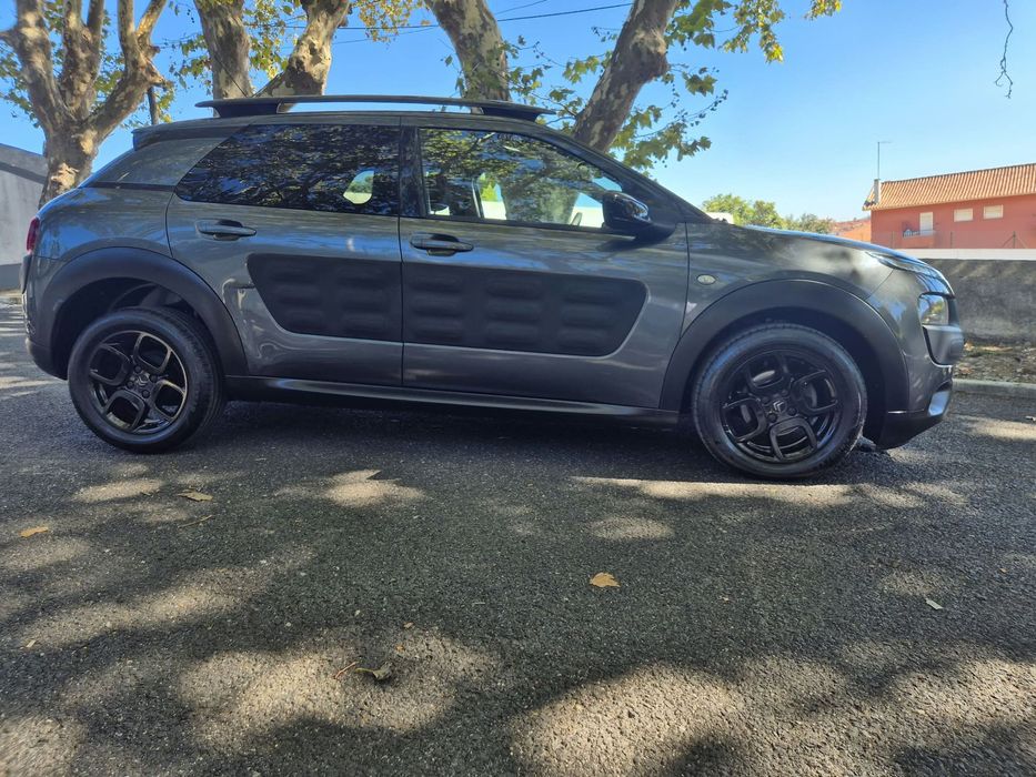 Citroën C4 Cactus 1.6 BlueHDi Shine ETG6 foto 4