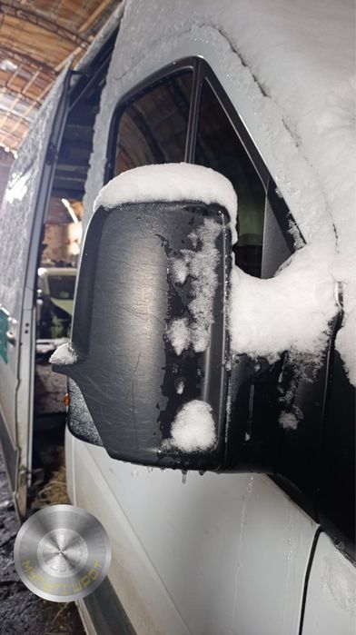 Праве переднє дзеркало для Mercedes-Benz Sprinter W906