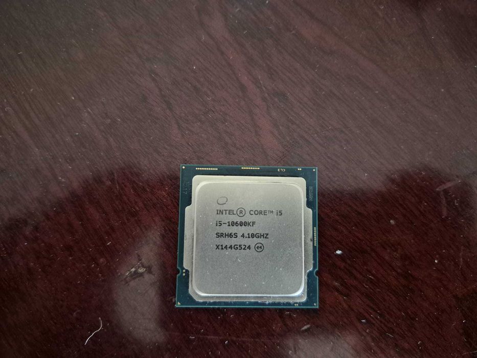 Processador + Cooler: Intel Core i5-10600KF + Cooler Hummer NOX
