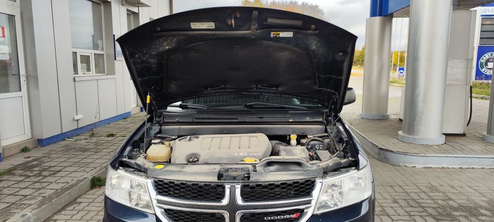 Продам авто Dodge Journey