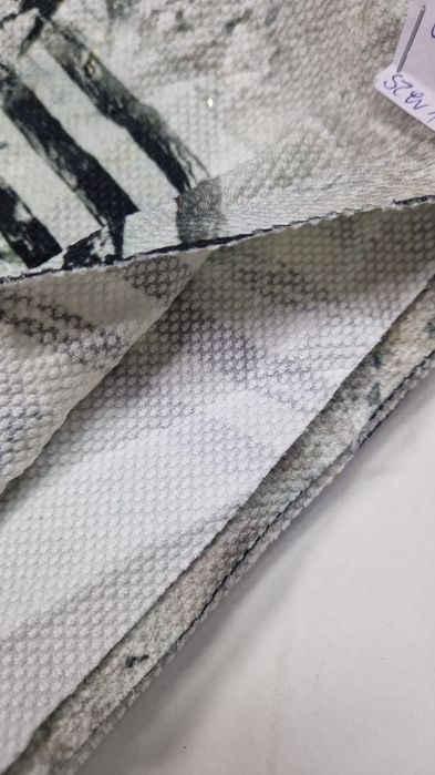 Tkanina kupon 0,75 m.x 142 cm.