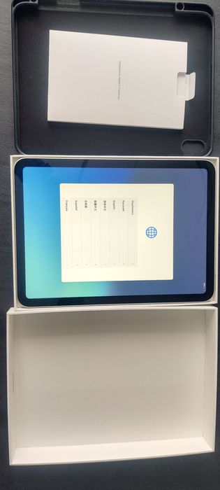 Планшет Apple iPad 11" (A16) 2025 Wi-Fi 128GB