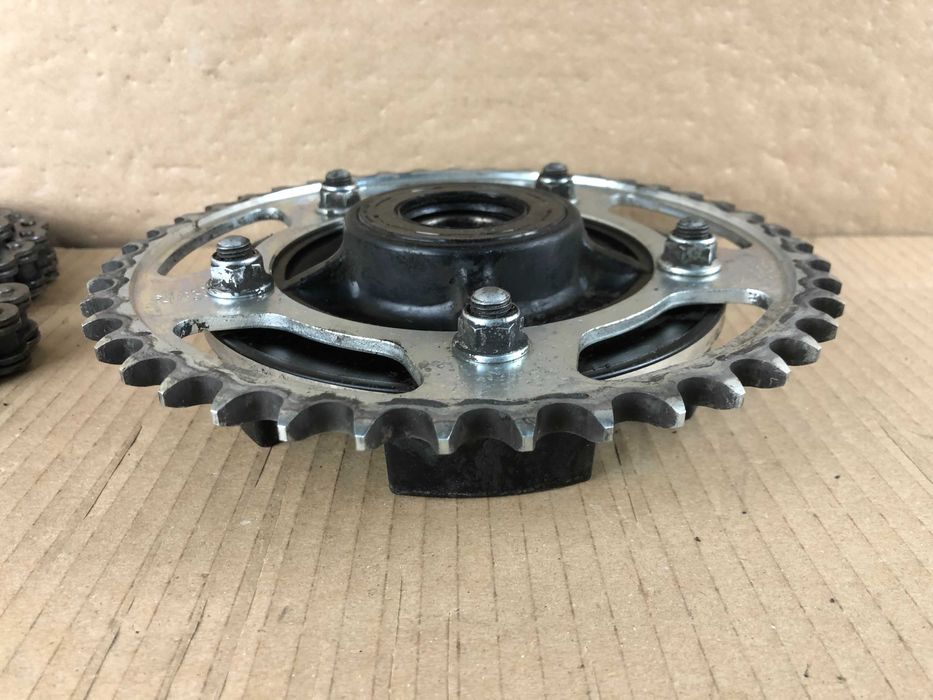 Suzuki GSX-R 600 700 K6 K7 Napęd Kompletny Łańcuch Zębatka Zbierak