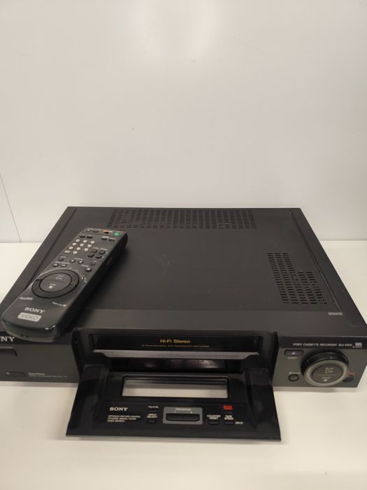Sony SLV-E810EC магнітофон VHS с функцією Hi-Fi Соні програвач