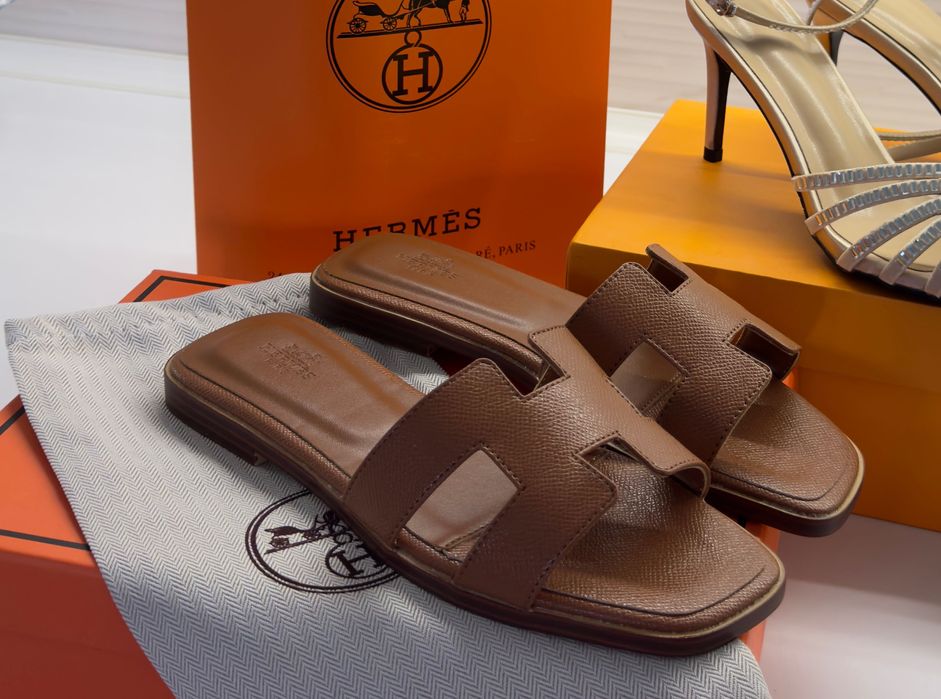 Шльопанці Hermes тапки під Hermes на стопі 24 см