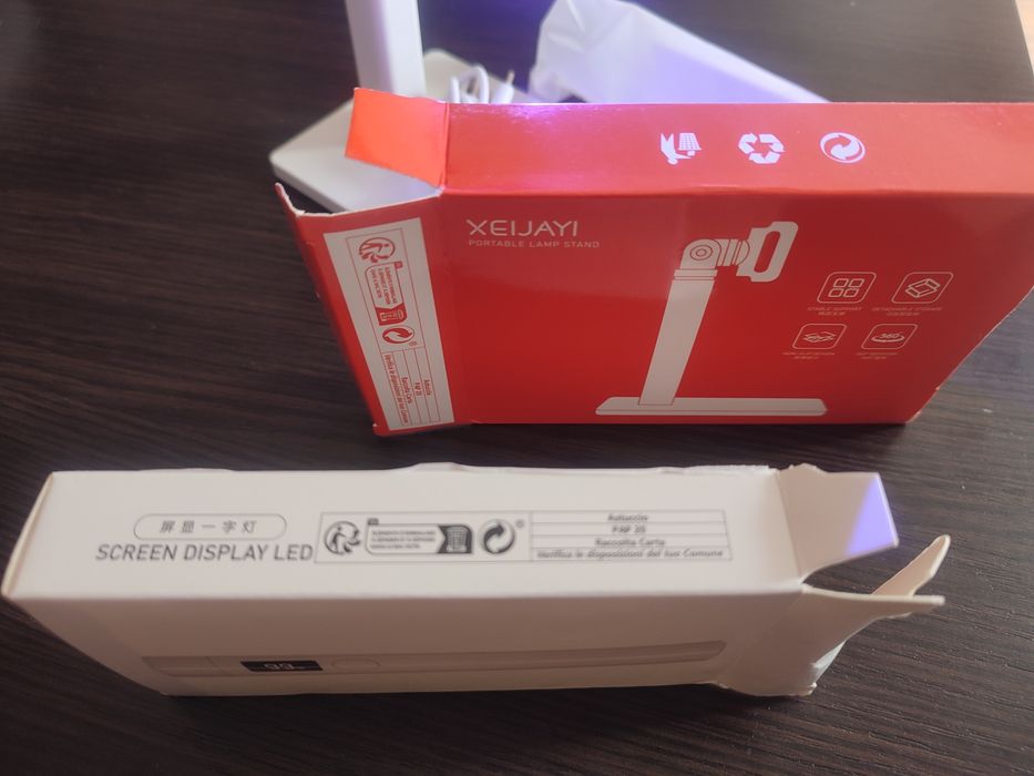 UF/LED фонарик для маникюра