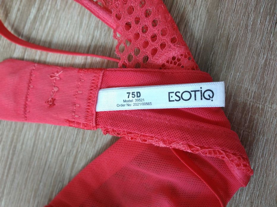 Stanik Esotiq push up 75D
