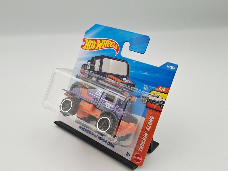 Hot Wheels Mercedes-Benz Unimog 1300L