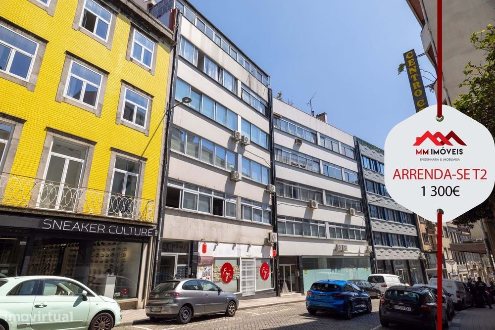 Apartamento T2 | Santa Catarina | Renovado | METRO | Elevador