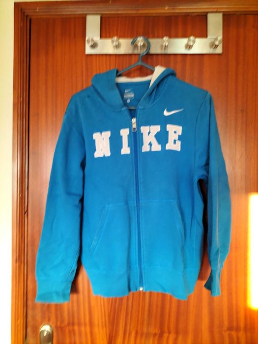 Casaco azul Nike menino 12anos
