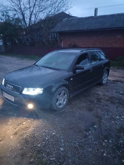 авто ауді  а4 б6