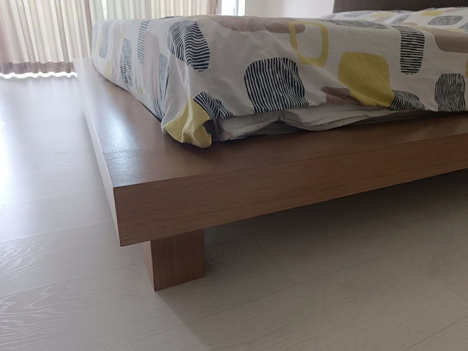 Cama grande para colchão 180*200